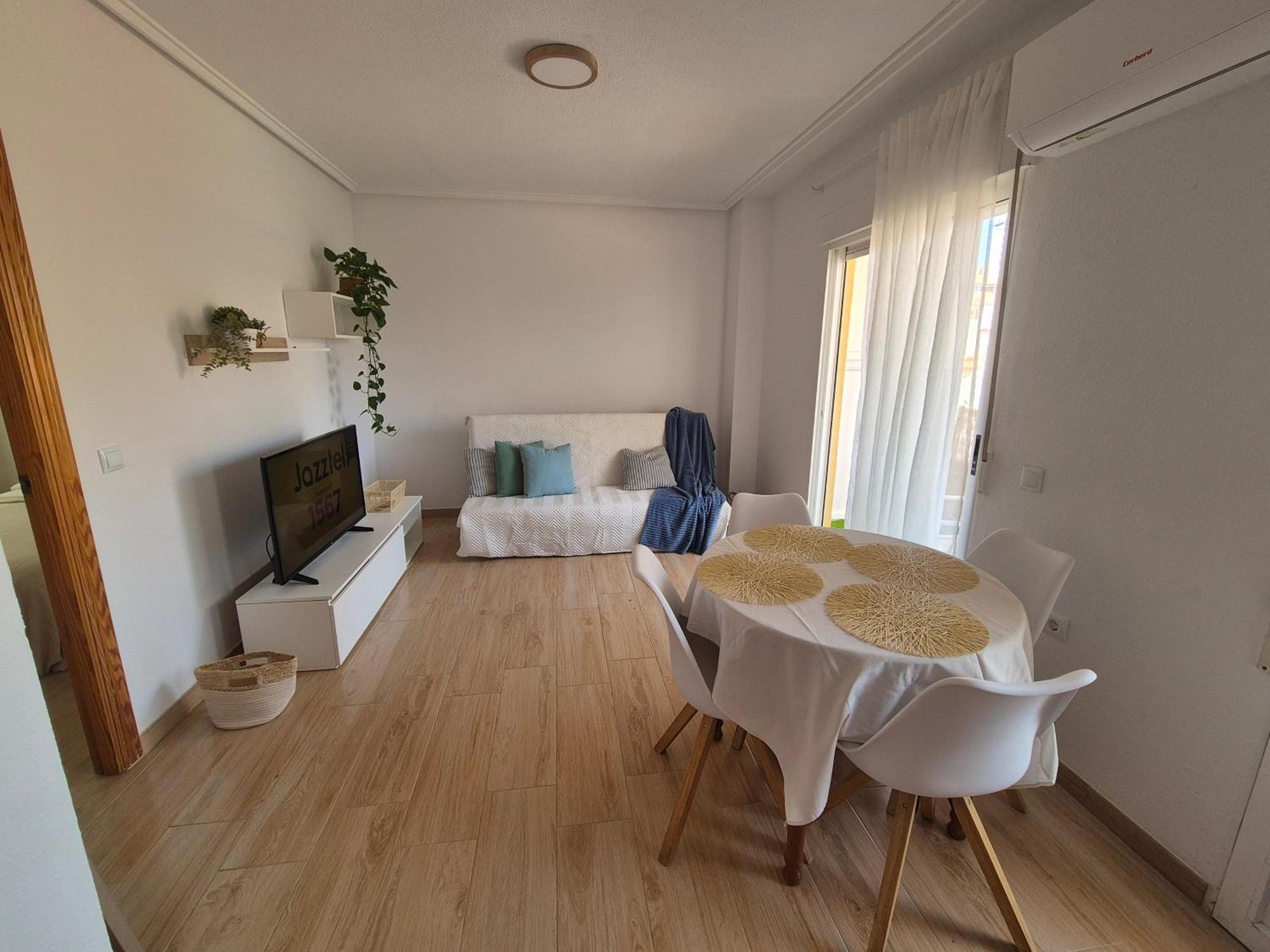 Apartmán Espectacular Piso A 50 Metros Del Mar Torrevieja Exteriér fotografie
